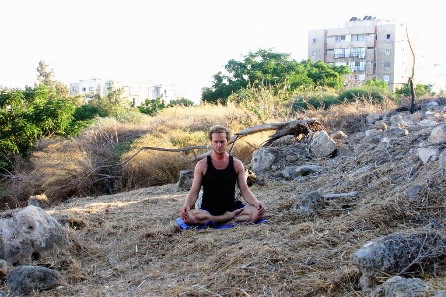 יוגה בתל אביב וערים אחרות